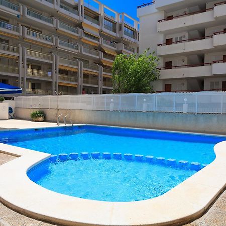 Uhc Apartamento Ruisenores Салоу Екстериор снимка