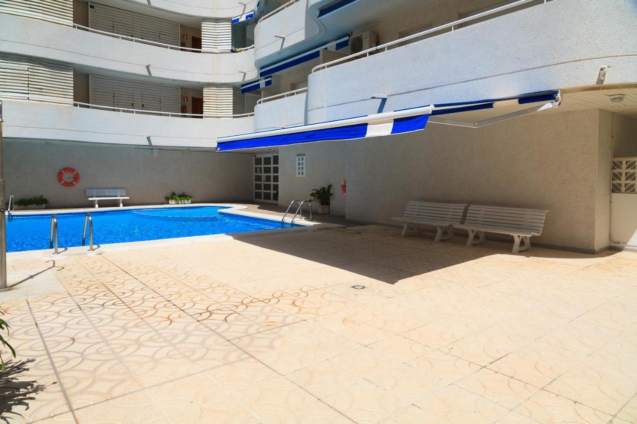 Uhc Apartamento Ruisenores Салоу Екстериор снимка