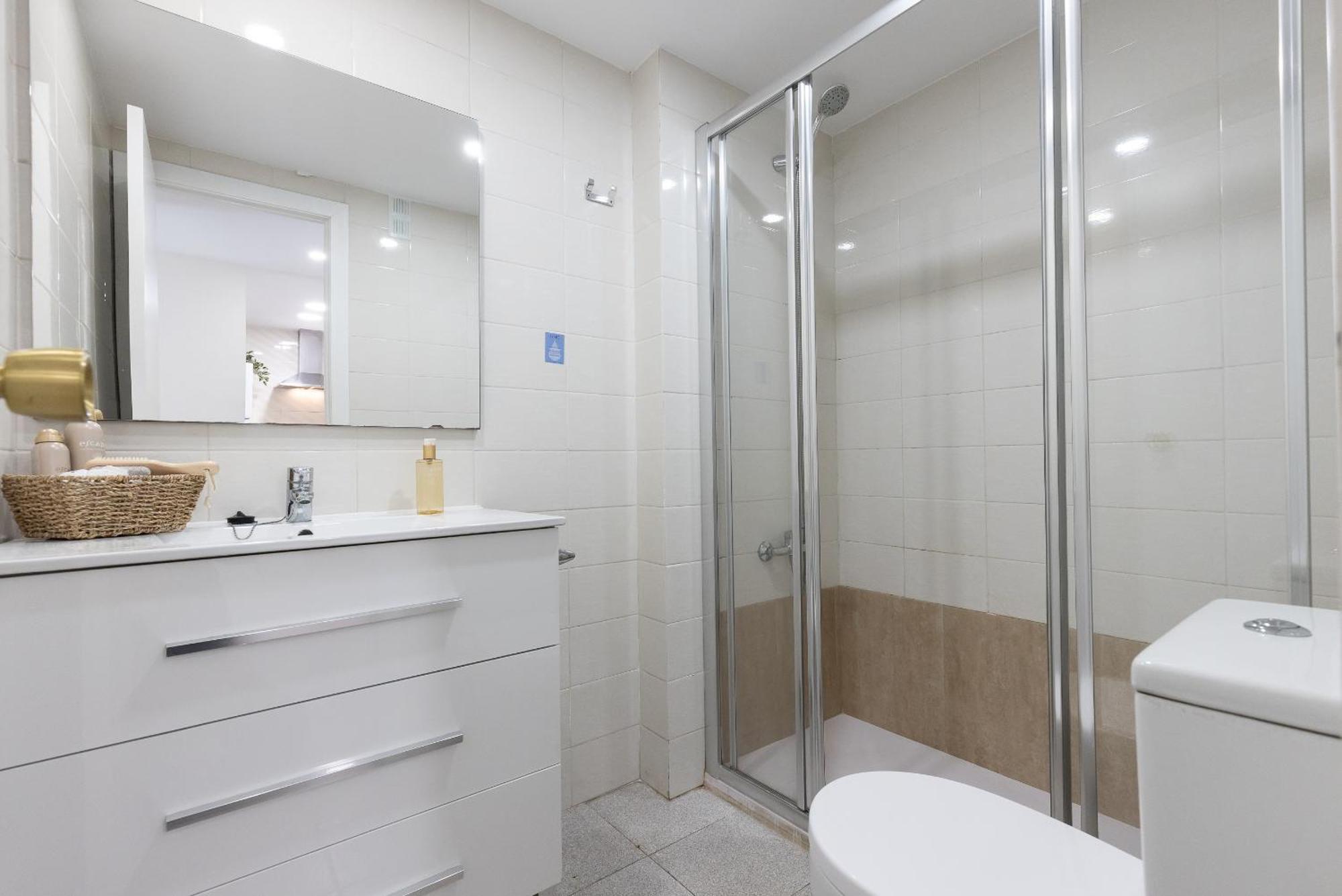 Uhc Apartamento Ruisenores Салоу Екстериор снимка