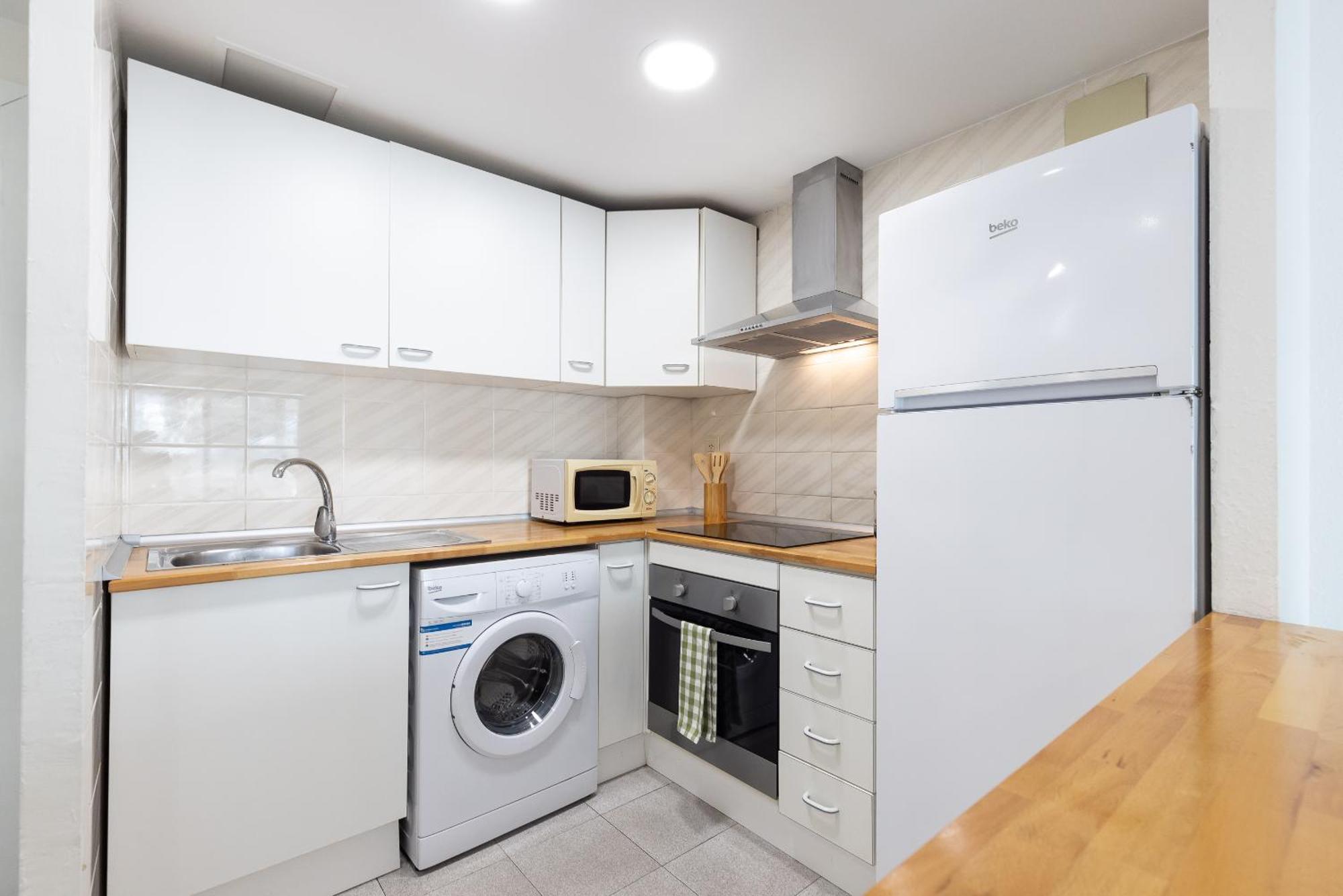 Uhc Apartamento Ruisenores Салоу Екстериор снимка