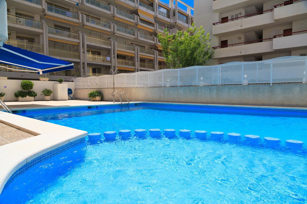 Uhc Apartamento Ruisenores Салоу Екстериор снимка